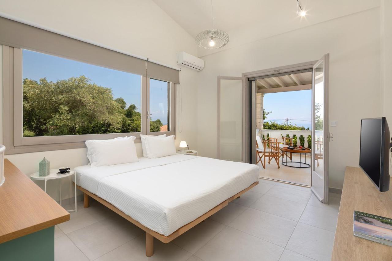 Ionian Garden Villas - Villa Sol Benitses  Dış mekan fotoğraf